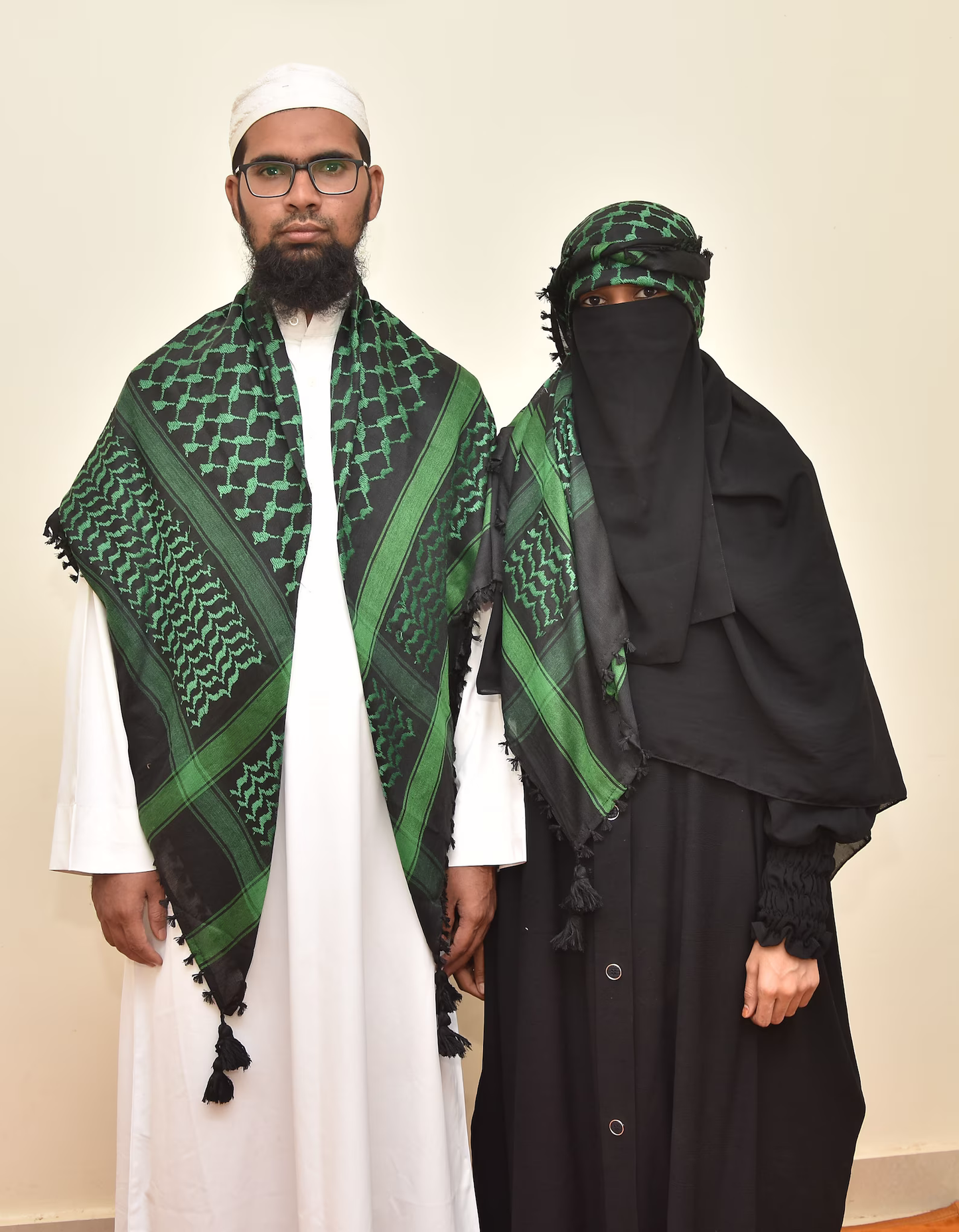 Kufiya/Keffiyeh Black/Green 100% Cotton