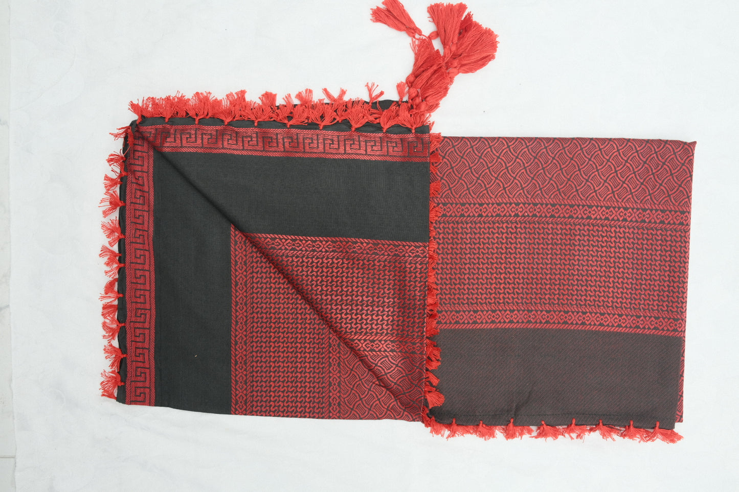 Shemagh Rojo Negro