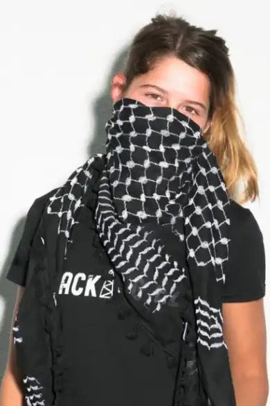 Kufiya/Keffiyeh Negro 125x125 cm con Flecos