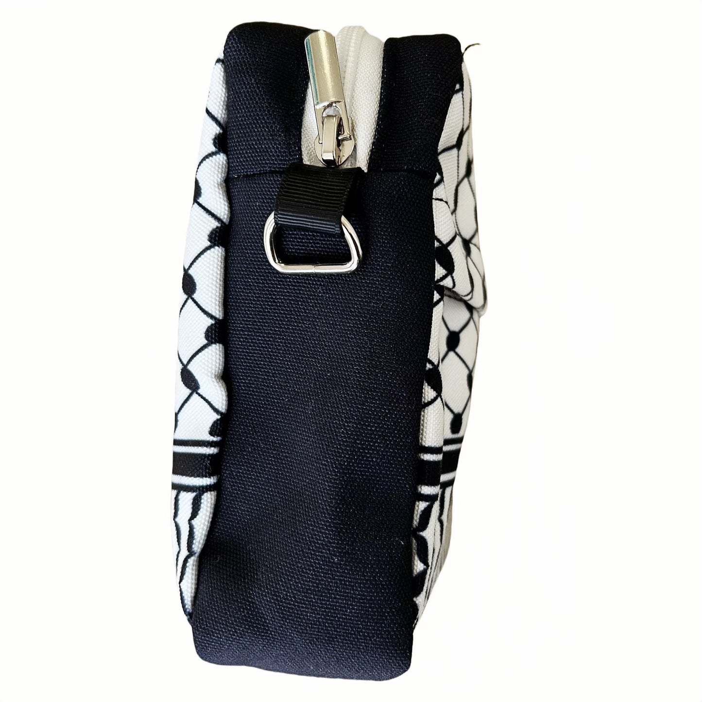 Keffiyeh Crossbody Tasche – Klassisch Schwarz & Weiß