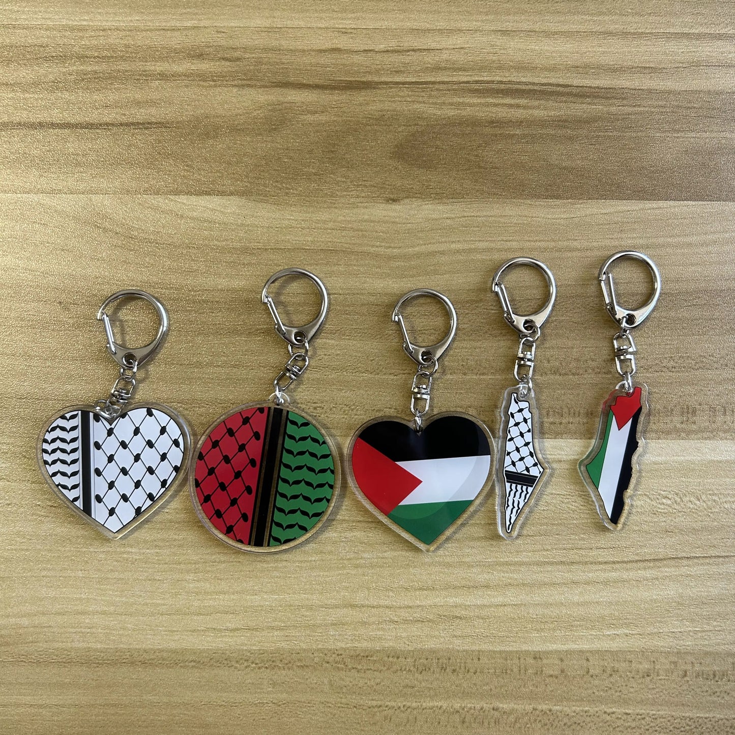 Keffiyeh-mønster hjerte-nøglering