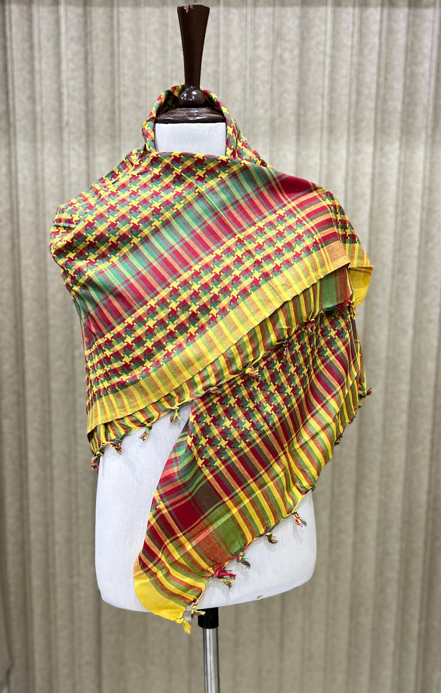 Kufiya/Keffiyeh with Palestine colors &amp; Soft Fabric 127x127 cm