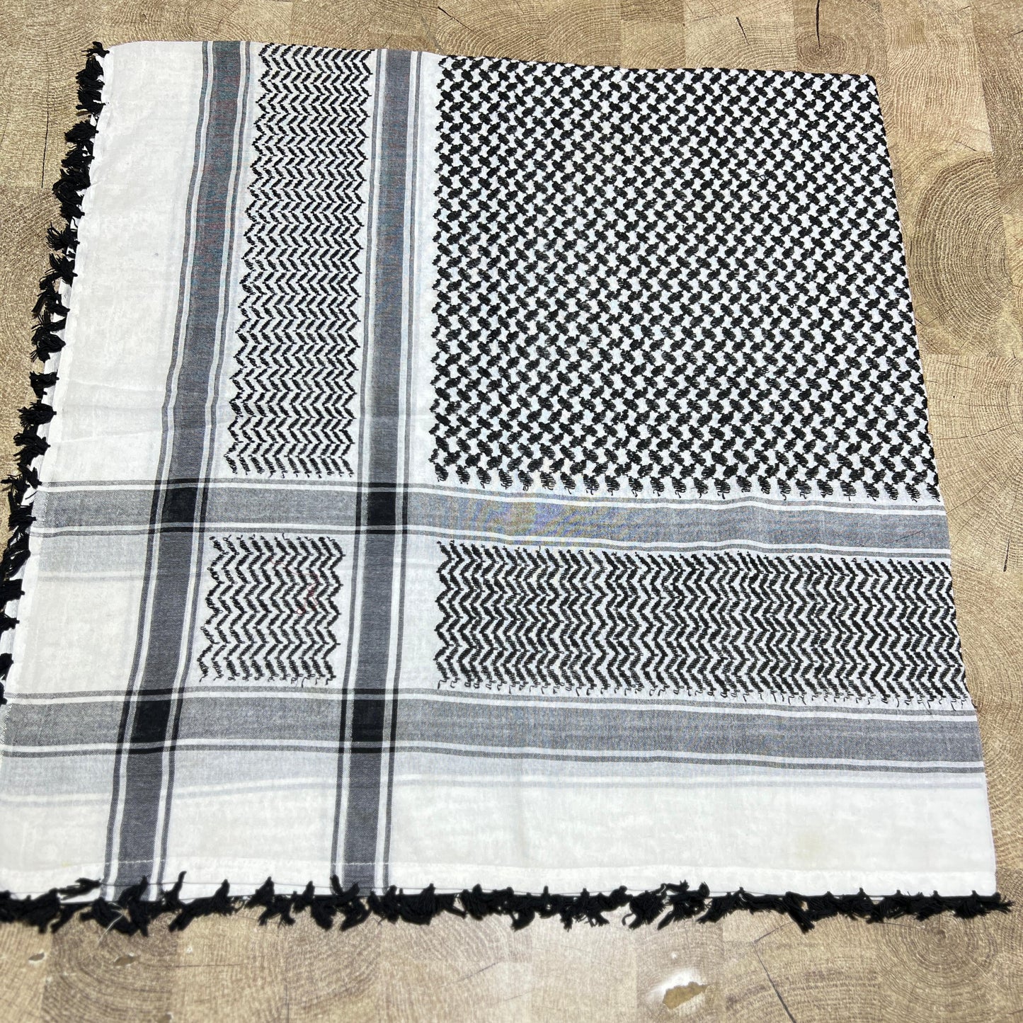 Kufiya/Keffiyeh Noir/Blanc Premium avec Franges Noires 100% Coton