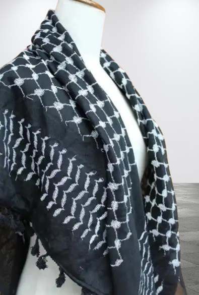 Kufiya/Keffiyeh Negro 125x125 cm con Flecos