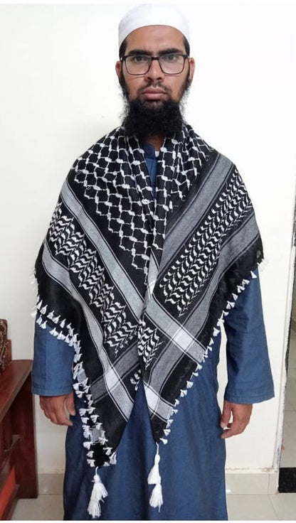 Kufiya/Keffiyeh Schwarz mit weißen Fransen 100% Baumwolle