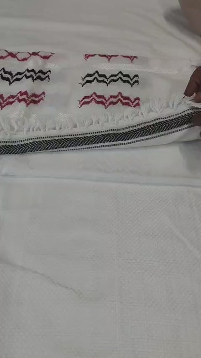 Kufiya/Keffiyeh Red 127x127 cm with Flossing